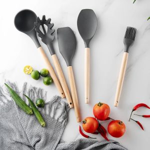 Kitchenware Cooking Utensils Set Non-stick Cookware Spatula Shovel Egg Beaters